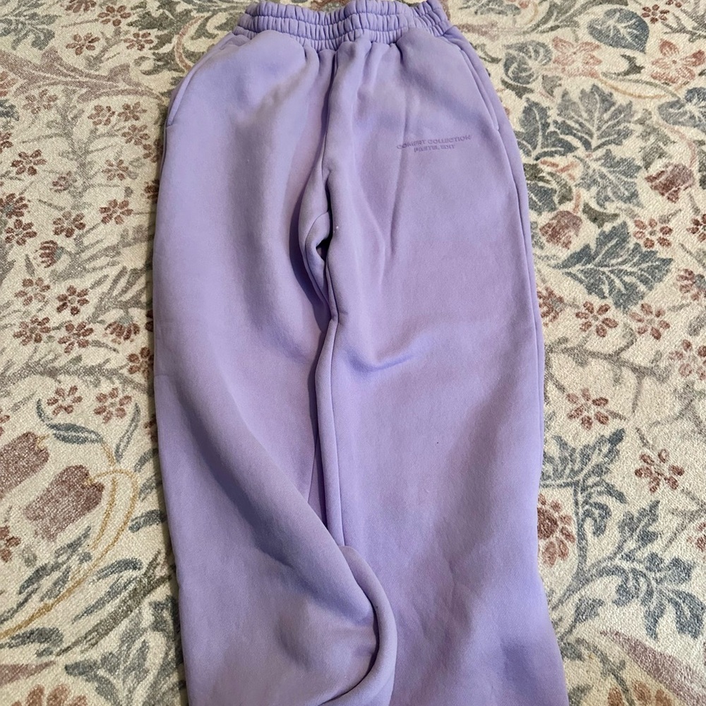 Comfrt Pastel Purple Sweatpants